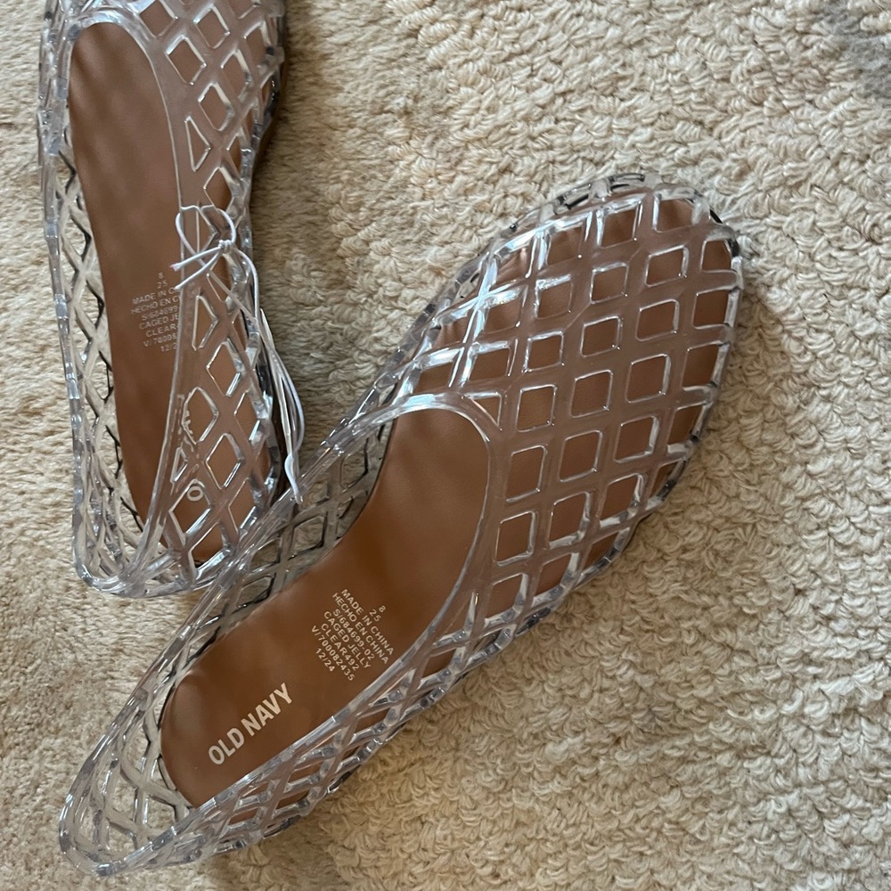 Old Navy Women's Clear Jelly Flats